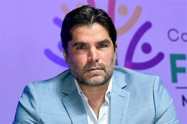 A Mexican Heartthrob In The Entertainment Industry