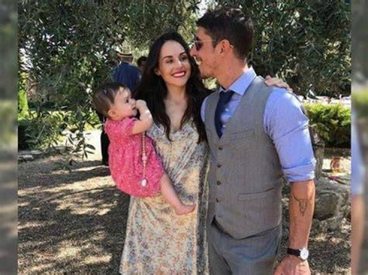 Alberto Guerra y Zuria Vega refuerzan su amor con una rom&aacute;ntica foto