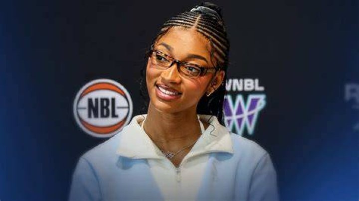 Angel Reese NabihahArann