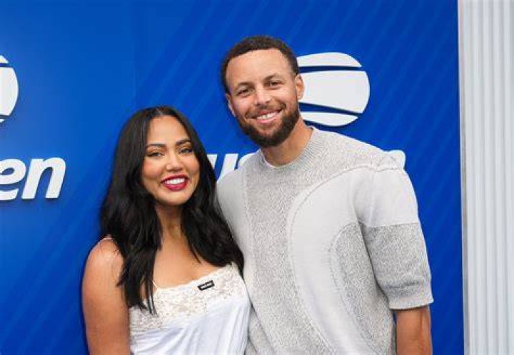 Ayesha Curry Snuggles Up To Husband Steph In A Bikini On Cabo Vacation