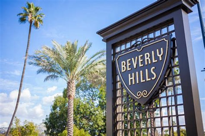 BEVERLY HILLS, CA FEBRUARY 28 (LR) Actor John J. York and wife