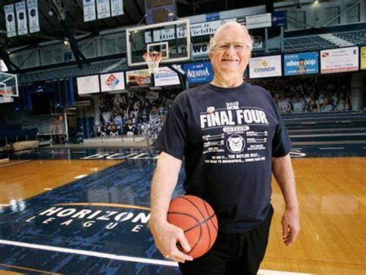Bobby Plump honored at Butler's Hinkle Fieldhouse