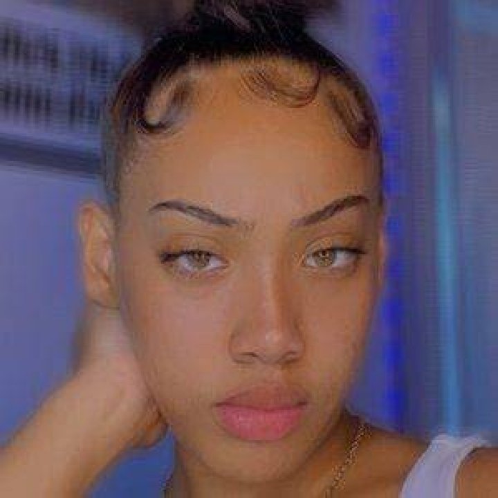 Briblixks Boyfriend, Bio, Age, Net Worth, Heightweight And Much More