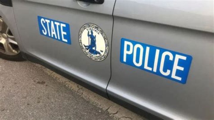 Charges pending after 1 killed, 1 injured in highspeed crash in Mundelein