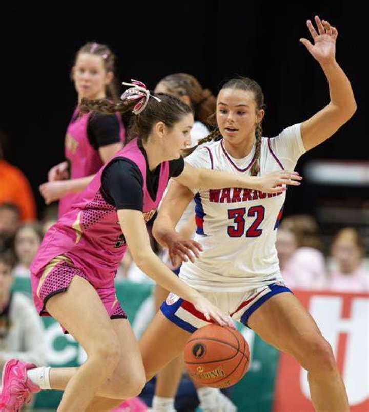 CR Washington on Twitter "🏀We have a former WHS student in the NCAA