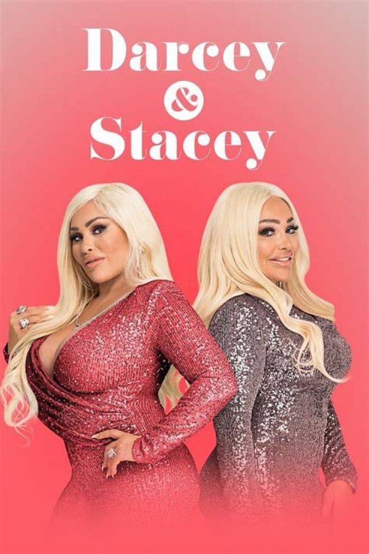 Darcey & Stacey Silva Twins High School Pics & Childhood Photos