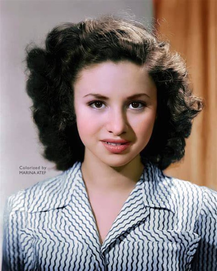 Faten Hamama by mrmr96 on DeviantArt in 2021 Egyptian movies