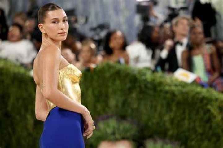 Hailey Bieber Shared Her Golden Globes After Party Makeup Routine