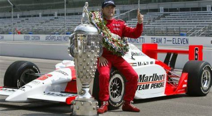 Indy 500 winner de Ferran returns to McLaren F1 as consultant