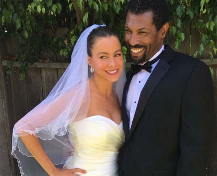 Is Deon Cole Married? Info on ‘Blackish’ Star’s Family Life
