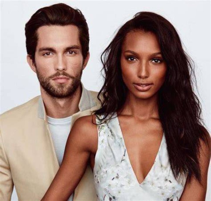 Jasmine Tookes Left Longtime Fellow Model Boyfriend Tobias Sorensen