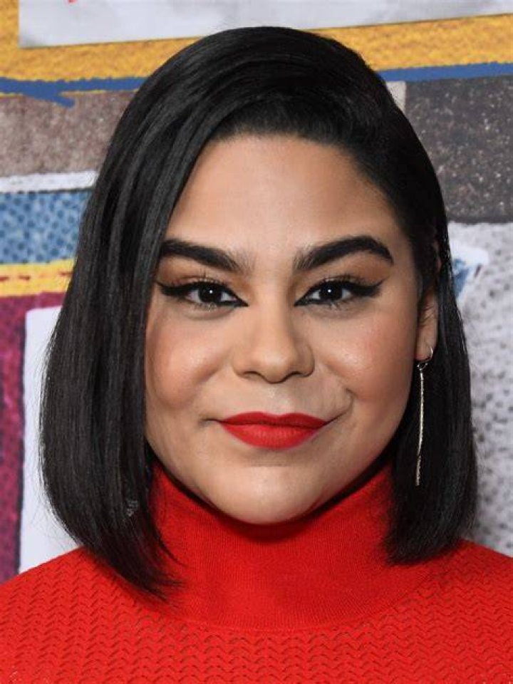 Jessica Marie Garcia Biography, Age, Height, Husband, Net Worth StarsWiki