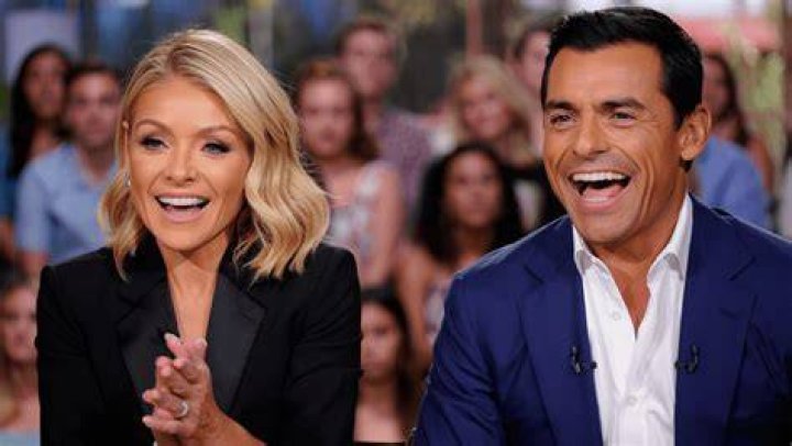 Kelly Ripa puts her talk show host charm down on paper in new book