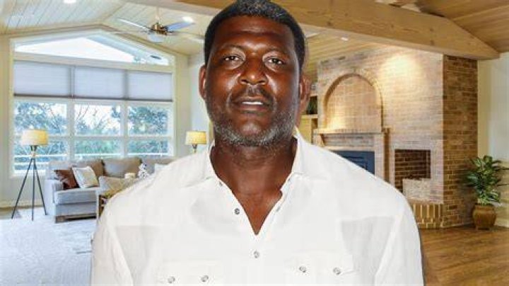 Larry Johnson Net Worth, Age, Height, Wife, Family, Wiki 2024 |