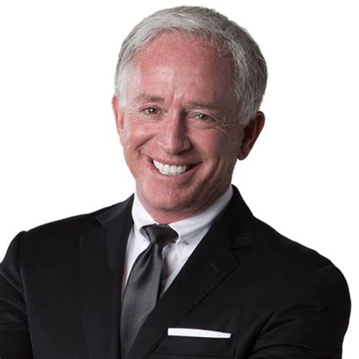 Mark Ibanez Wiki [Journalist], Biography, Age, Net Worth, Height, Wife