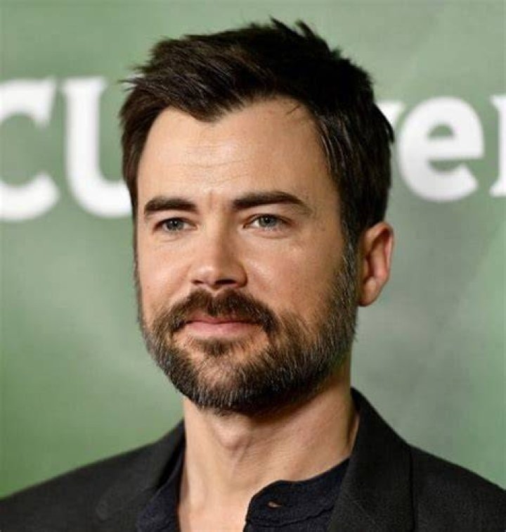 Matt Long Age, Family, Girlfriend, Net Worth, & More