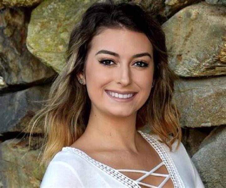 Meet Brianna LaPaglia Sisters Brooke, Justine, Valerie LaPaglia!