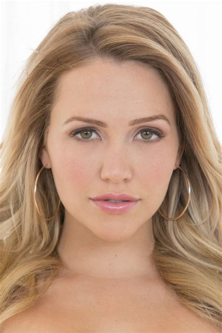 Mia Malkova Bj And Anal Fuck OnlyFans Insta Leaked Videos