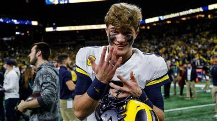 Michigan Wolverines JJ McCarthy Brother Meet His Sister Caitlin