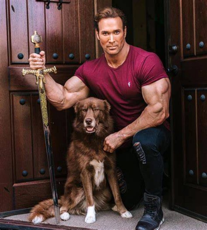 Mike Thurston&rsquo;s diet and bodybuilding workout routine