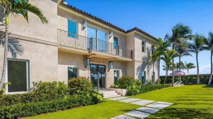 Palm Beach oceanfront home sells for around 170 million, beating