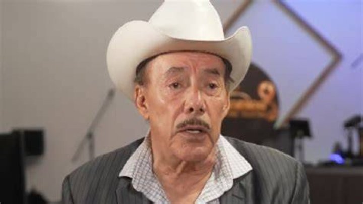 Pedro Rivera sufr&iacute;a en silencio por una hernia WALU.TV