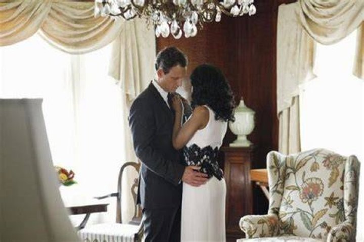 Scandal Season 2 Episode 6 “Spies Like Us” Recap 11/15/12 Scandal Season 2 Episode 6 “Spies Like Us” Recap 11/15/12