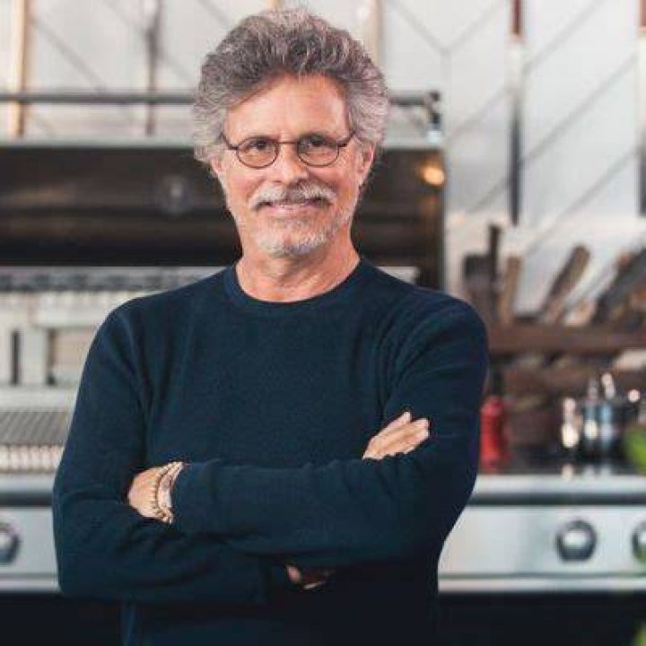 Steven Raichlen Net Worth, Age, Height, Wife, Family, Wiki 2024 |