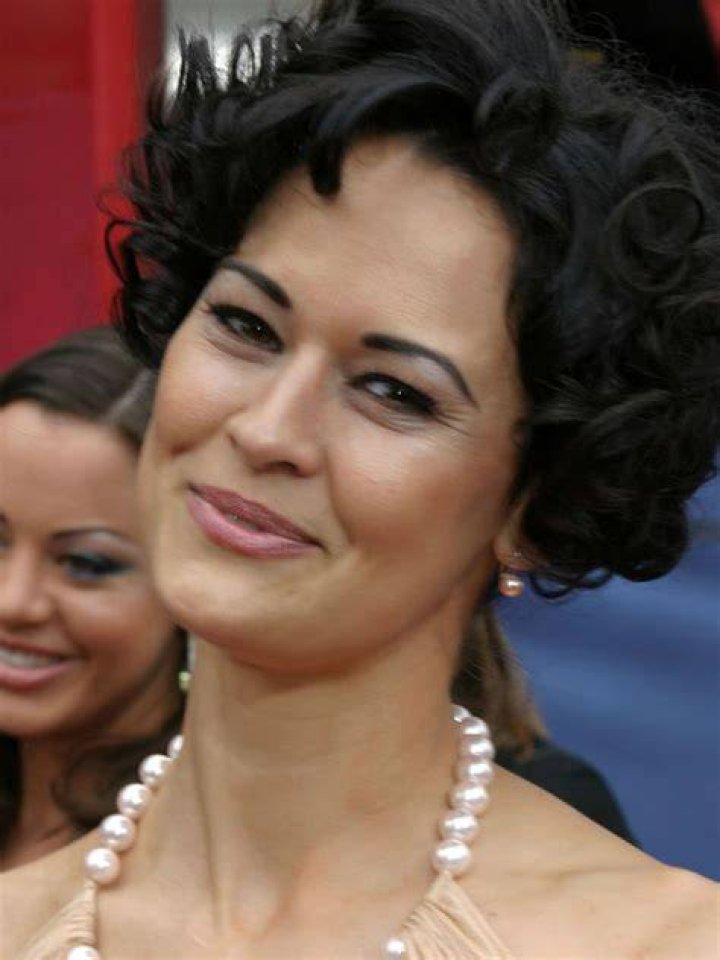 Sydney Penny Profile Images — The Movie Database (TMDb)