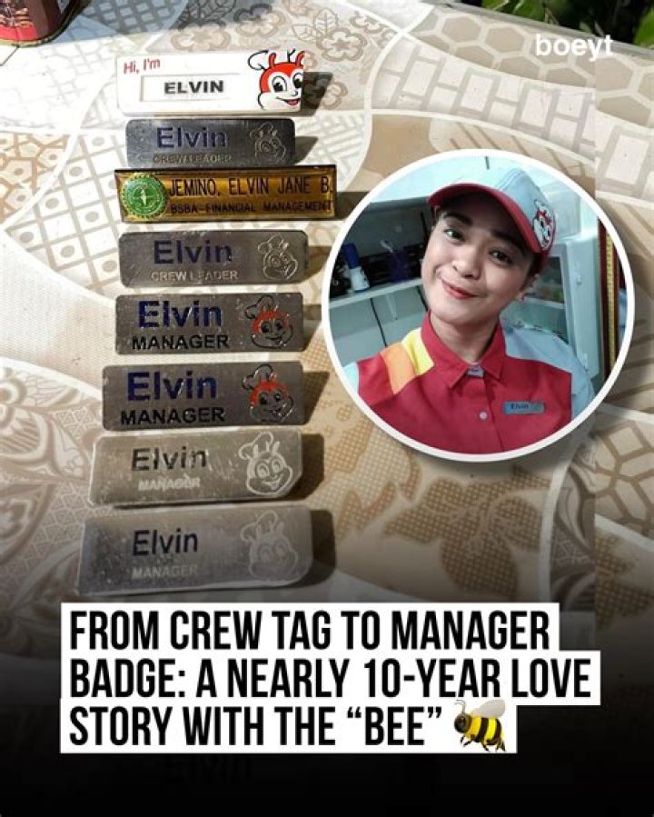 Taking it easy:&nbsp;She wore her long brunette locks down her back and also covered up with a black-and-red graphic baseball cap as she and Chris strolled through the water