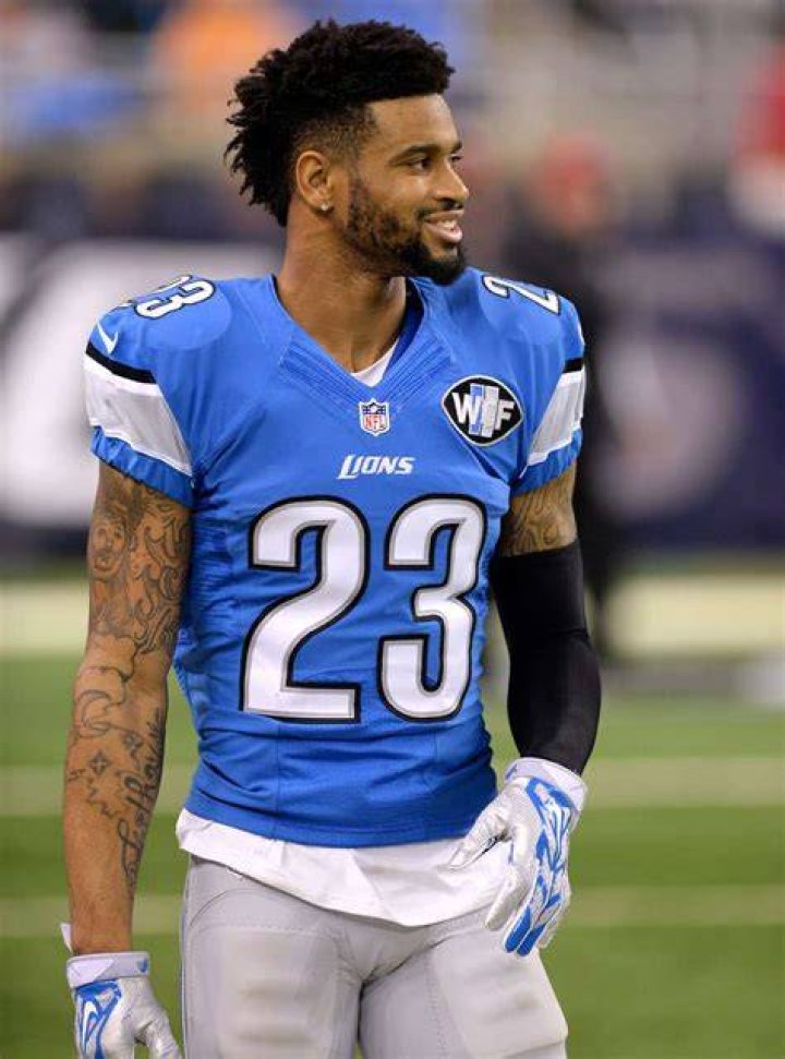 The 10 Hottest NFL Players! VIVA GLAM MAGAZINE&trade;