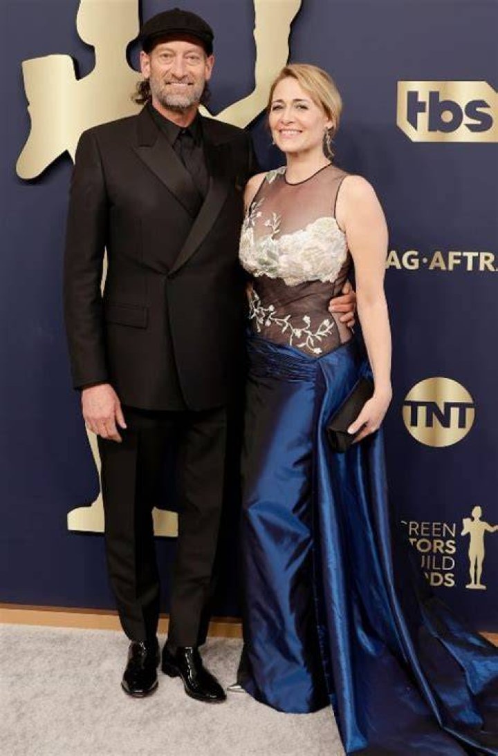 Troy Kotsur Height, Age, Girlfriend, Wife, Family, Biography, & More