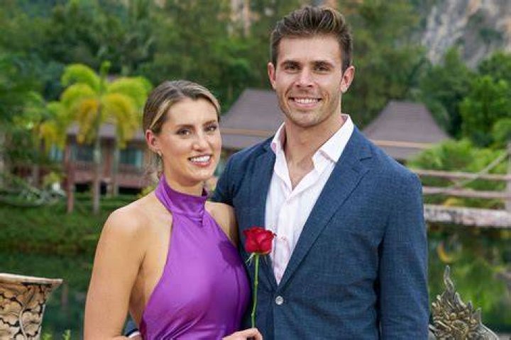 Who are Zach Shallcross' parents? 'The Bachelor' star discusses his sex