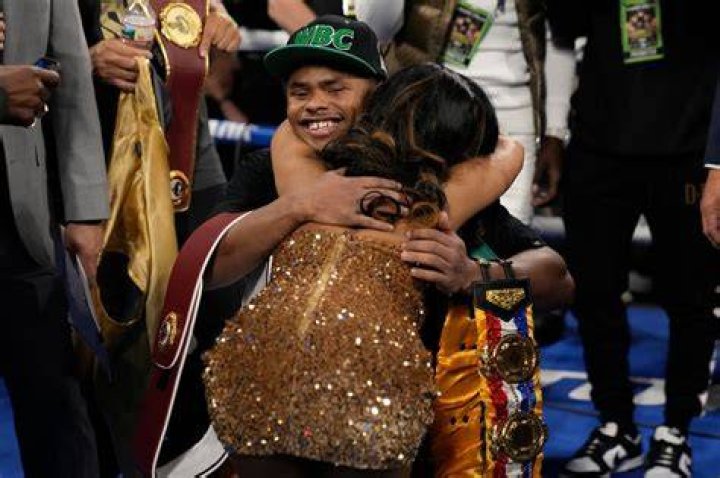 Winwin N.J.&rsquo;s Shakur Stevenson follows up title fight by popping the